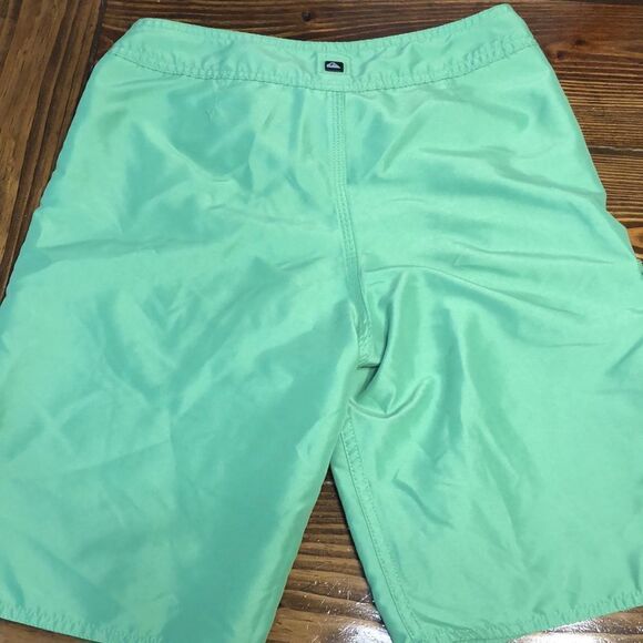 QUIKSILVER Boy’s Boardshorts Bright  Green Size 26 - Picture 5 of 7